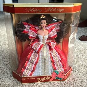 Barbie 1997 Holiday Happy Holidays RARE Vintage Barbie Doll by Mattel NEW